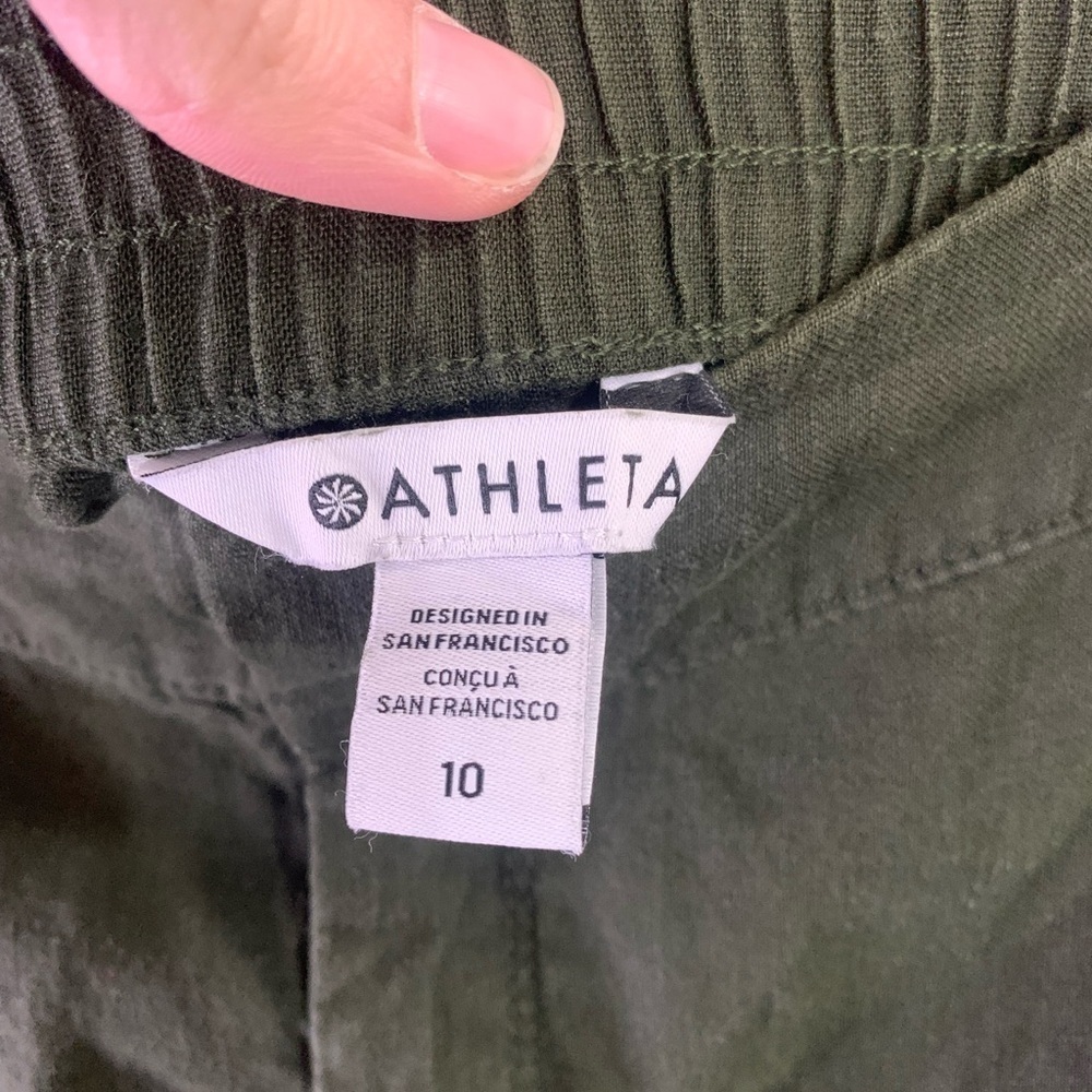 Women’s Athleta green 100% linen mini skirt with pockets - Picture 3 of 6